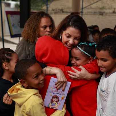 Bienal nas Escolas conecta autores a estudantes da rede pública do Rio