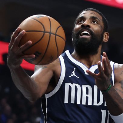 Kyrie Irving deve recusar opção e assinar extensão com o Mavericks