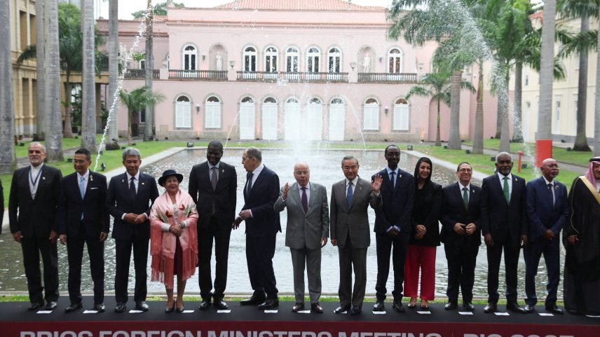 Ministros de Relações Exteriores durante reunião de chanceleres do Brics no Rio de Janeiro, em abril. (Foto: Reprodução)