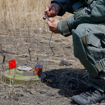 Guerra na Ucrânia ameaça avanço do tratado de proibição de minas antipersona