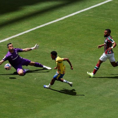 Fábio brilha como o jogador mais velho do Mundial e busca vitória contra o Inter