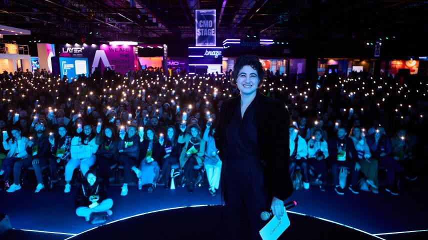 Maia Mau, do Google Brasil, na abertura do CMO Summit: IA em discussão (Foto: Reprodução)