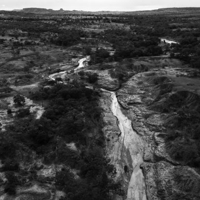 Cerrado enfrenta devastação e revela o coração queimado da natureza brasileira