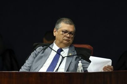 Dino solicita ao CNJ esclarecimentos sobre penduricalhos retroativos de juízes