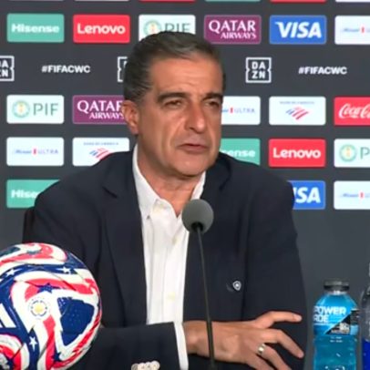Paiva critica estilo de jogo e pede mais posse de bola para o Botafogo