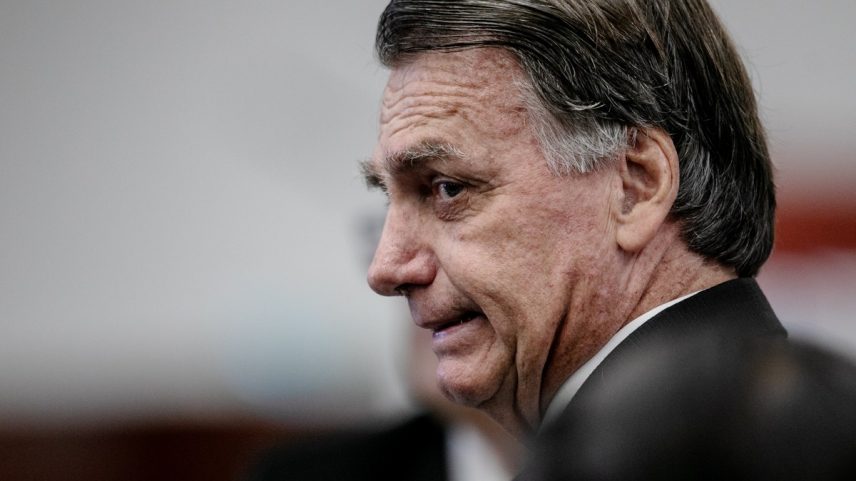O ex-presidente Jair Bolsonaro durante interrogatórios na Primeira Turma do Supremo Tribunal Federal sobre trama golpista (Foto: Brenno Carvalho / Agência O Globo)