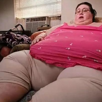 Jeanne desiste de reality com 319 kg
