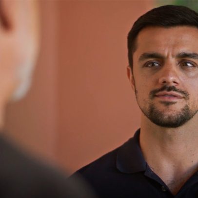 Jaques tenta colocar Danilo na mansão Boaz ao oferecer emprego ao motorista
