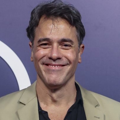 Claudio Lins destaca 'História de amor' e projetos musicais com os pais