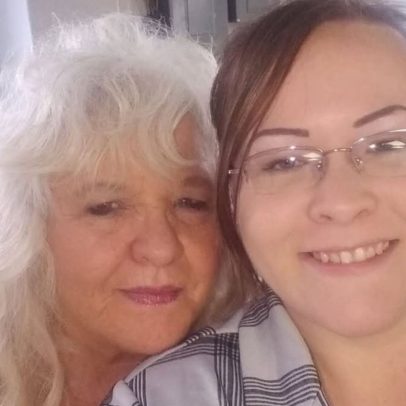 Homem ataca igreja nos EUA e mata duas cristãs em tiroteio violento
