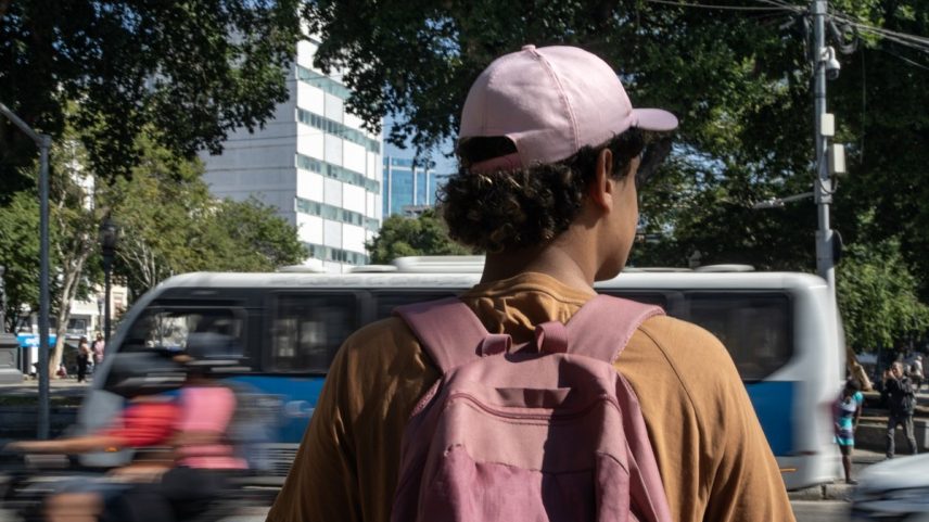 Aurora foi esfaqueada pelo menos seis vezes durante assalto em ônibus, próximo ao Teatro João Caetano, na Praça Tiradentes, Centro do Rio. (Foto: Ana Branco / Agencia O Globo)