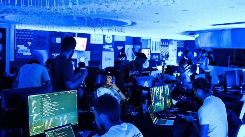 Evento com desenvolvedores de fan tokens e NFTs no estádio Parc des Princes, em Paris (Foto: Divulgação)