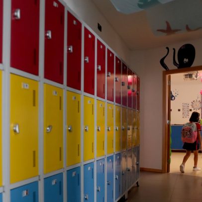 Portugal proíbe celulares nas escolas para combater o bullying entre alunos