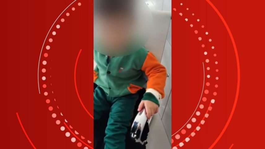 Menino autista de 4 anos é encontrado amarrado em banheiro de escola na Grande Curitiba (Foto: Reprodução/RPC)