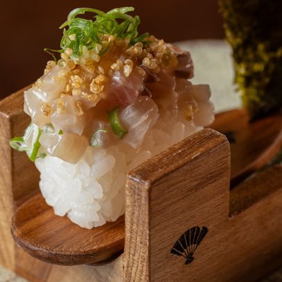Restaurante japonês famoso na Faria Lima reformula espaço e atualiza cardápio