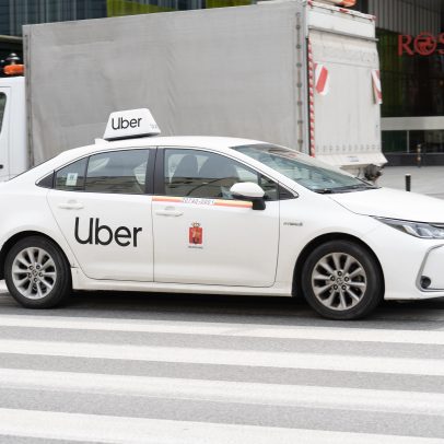 Uber investe US$ 300 milhões na Lucid e firma parceria com Nuro para robotáxis