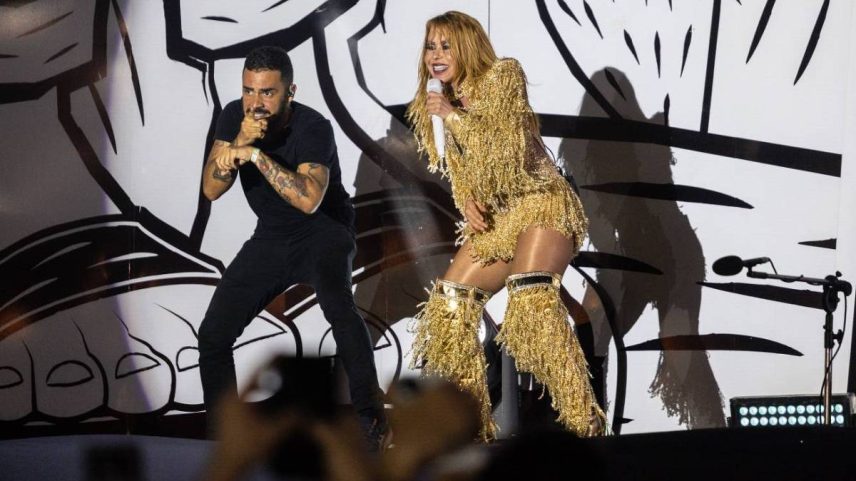 Adriano Ruan viraliza ao traduzir show de Joelma para a Linguagem dos Sinais (Foto: Reprodução)