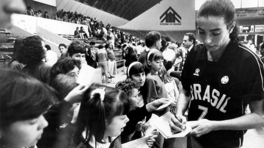 Isabel do vôlei, a primeira inspiração do colunista, em 1989 (Foto: Marcelo Régua/3-10-1989)
