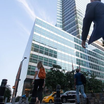 Grandes empresas dos EUA encerram home office e retornam ao trabalho presencial