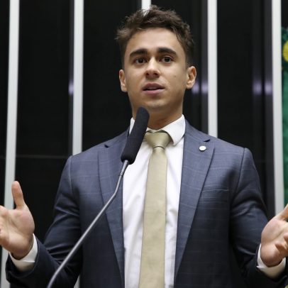 Nikolas Ferreira é condenado a indenizar cartunista por vídeo difamatório