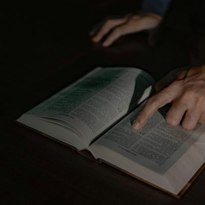 Supere a ansiedade com estratégias eficazes e práticas diárias