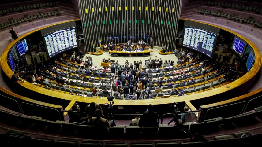Senadores durante sessão no Congresso (Foto: Beto Barata/Agência Senado)