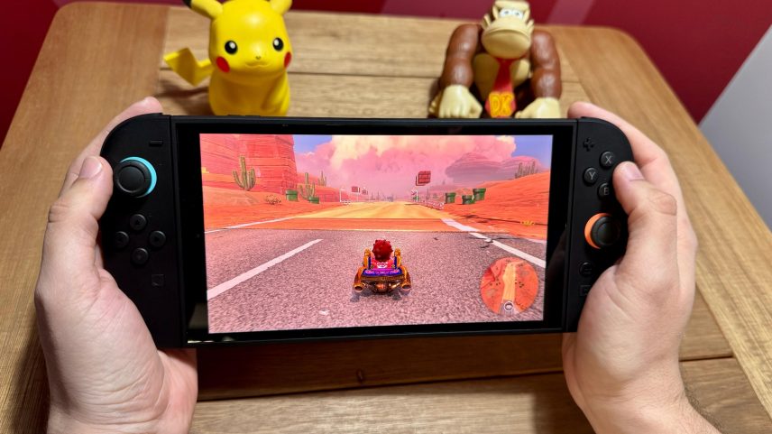 Nintendo Switch 2: jogando Mario Kart World (Foto: Afonso Ferreira/UOL)