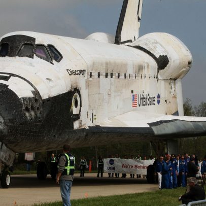 Museu do Ar e do Espaço deve transferir ônibus espacial Discovery para Houston