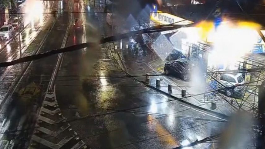 Chuva atinge bairros do Rio nesta noite de sexta-feira (Foto: Reprodução / X / COR)