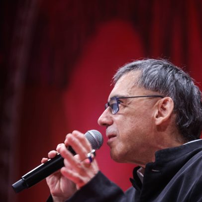 Arnaldo Antunes homenageia Paulo Leminski na abertura da Flip 2023