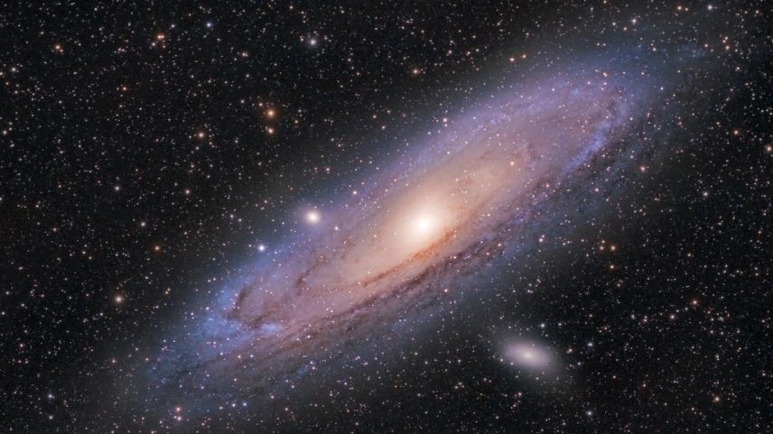 Ilustração da galáxia Andrómeda (M31). (Foto: PavelSmilyk/Getty Images/iStockphoto)