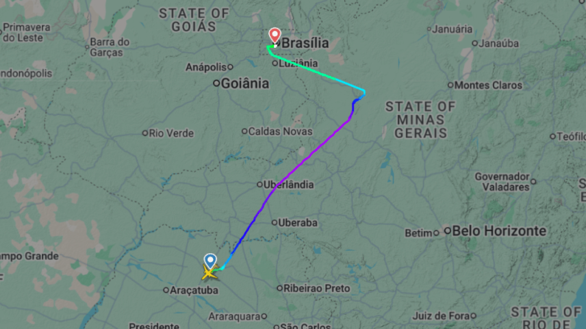 Mapa mostra trajeto feito pelo voo AD2256, de São José do Rio Preto (SP) a Brasília (Foto: Reprodução/FlightRadar)