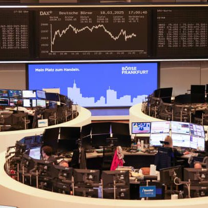 Mercados europeus iniciam dia em alta apesar da ameaça de tarifas de Trump