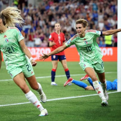 Itália vence Noruega e avança para a semifinal da Eurocopa após décadas