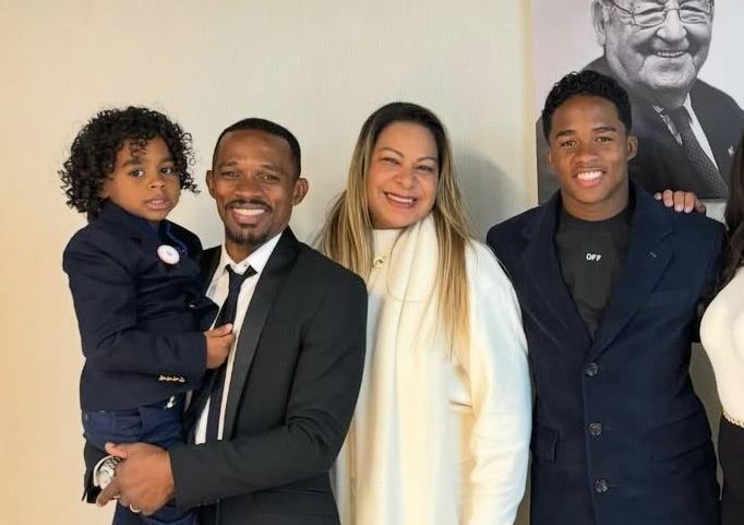 Cintia Ramos e Douglas Sousa, pais do atacante Endrick (Foto: Reprodução)