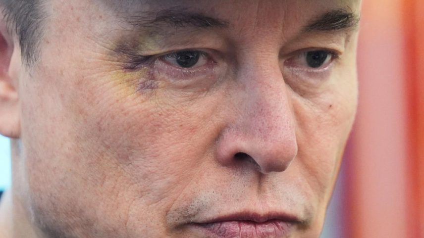 Grok, de Elon Musk, passou a dar respostas consideradas antissemitas após atualização (Foto: Evan Vucci/AP)