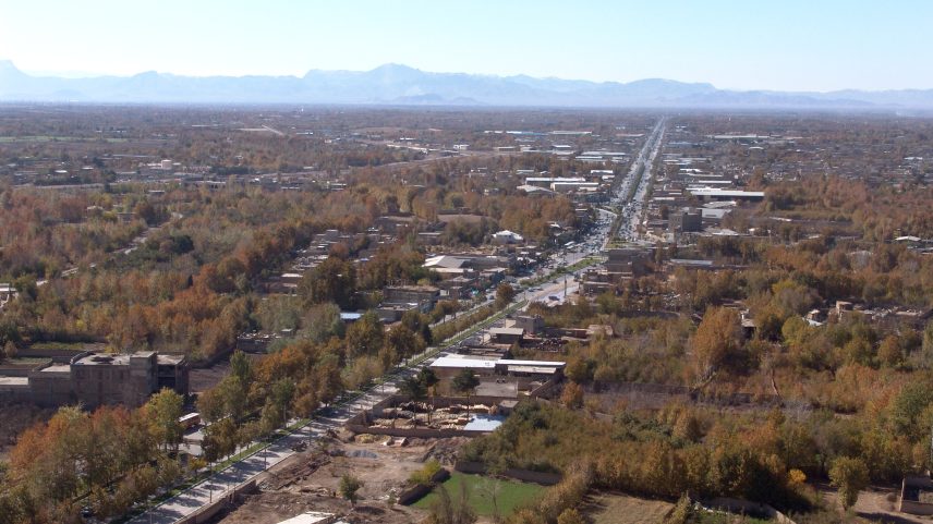 Planícia de Isfahan, no Irã. A cidade foi um dos alvos de explosões do ataque de Israel contra o país (foto: Portas Abertas)