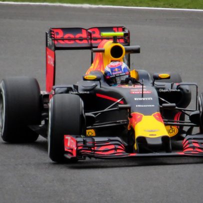 O império rachado da Red Bull: saída de Horner agita futuro de Verstappen na F1