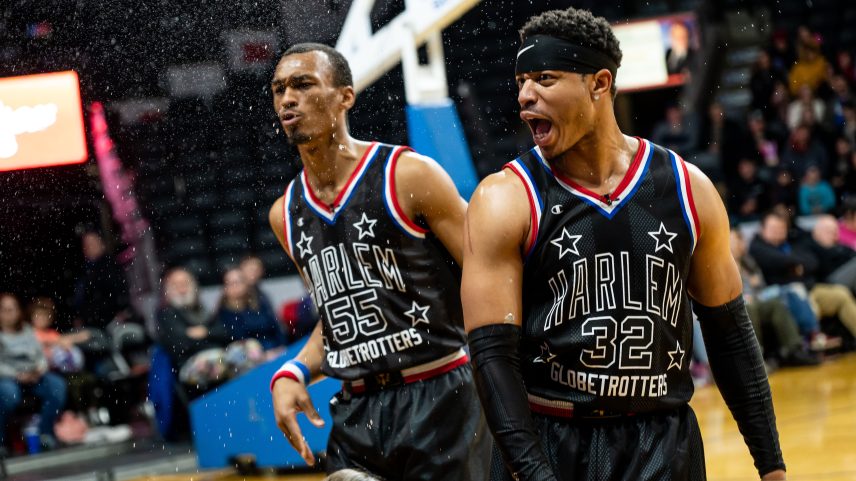 Grupo é conhecido como malabaristas do basquete