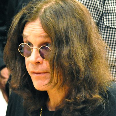 Ozzy Osbourne, ícone do heavy metal, falece aos 76 anos sem causa revelada