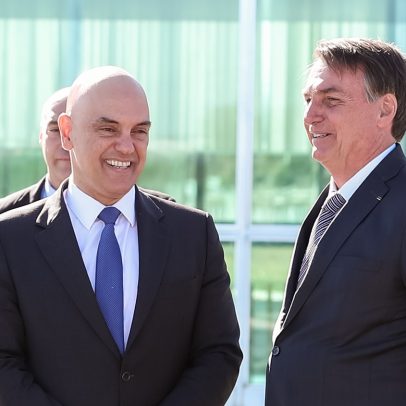 Moraes adverte Bolsonaro por uso indevido de redes e alerta para possível prisão