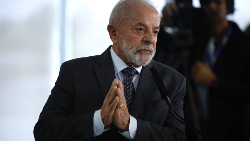 Presidente Lula (PT) durante coletiva de imprensa no Palácio do Planalto em um balanço do governo (Foto: Pedro Ladeira - 3.jun.2025/Folhapress)