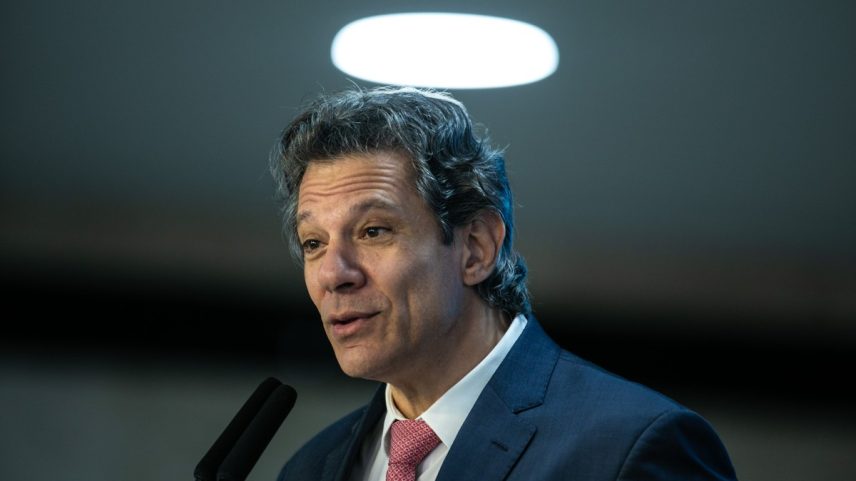 Ministro da Fazenda, Fernando Haddad no palácio do Planalto (Foto: Brenno Carvalho / Agência O Globo)