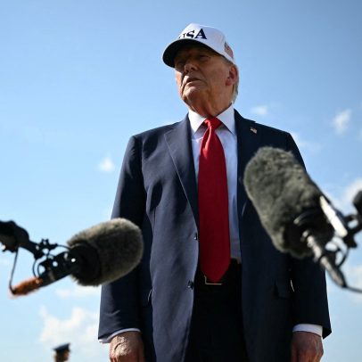 Trump ameaça impor tarifa de 50% sobre cobre e alivia pressão sobre farmacêuticos