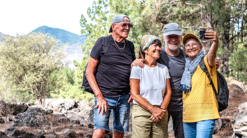 Amizade: um segredo do envelhecimento saudável (Foto: Luciano/Adobe Stock)