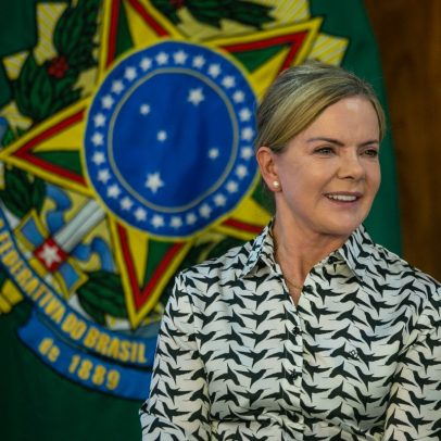 Gleisi critica tarifas de Trump e defende que 'soberania não se negocia'