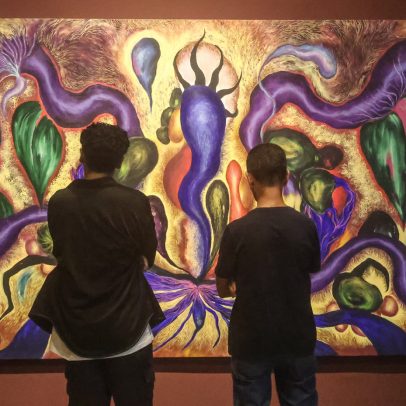 Artistas do Instituto Meca transformam estaleiro em exposição no MAC de Niterói