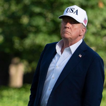 Trump culpa Biden após desastres como a enchente no Texas