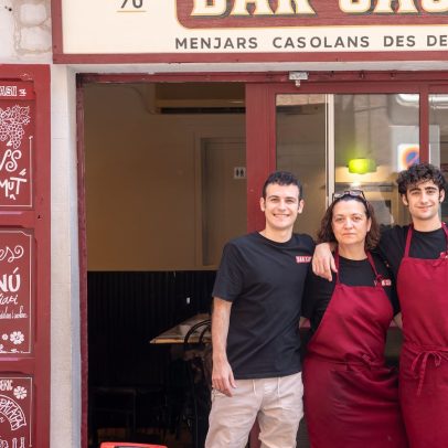 Bar Casi resiste à gentrificação e mantém seus menús acessíveis à comunidade