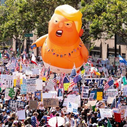 Protestos contra Trump tomam as ruas com o lema 'A luta continua' nesta quinta-feira
